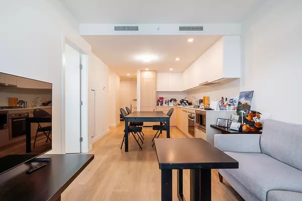 Coquitlam, BC V3K 0J2,308 Alderson AVE #1306