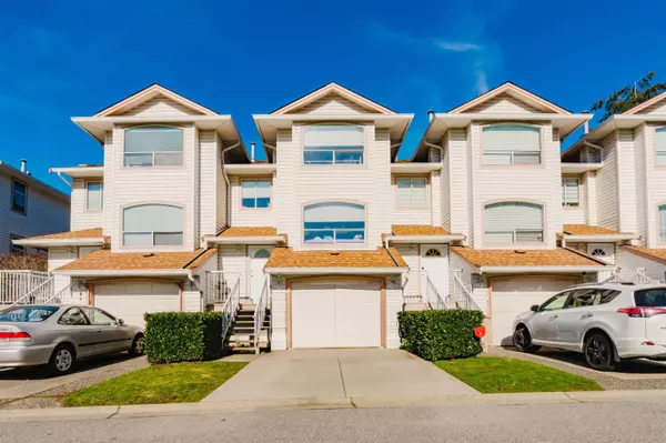 Surrey, BC V3W 1J5,7140 132 ST #9