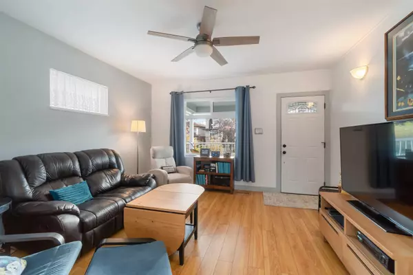 Vancouver, BC V5P 1X2,2235 East 52nd AVE