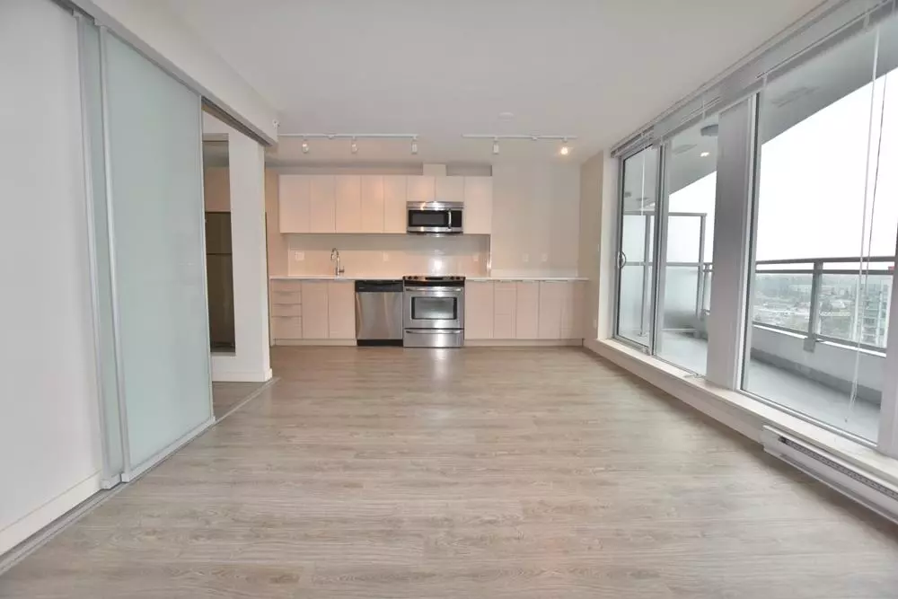 Surrey, BC V3T 0K6,13303 Central AVE #2305