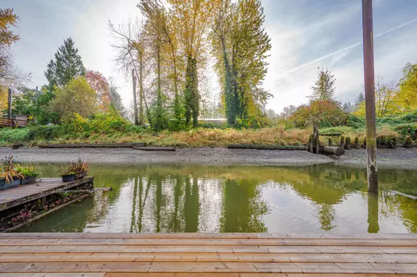 Langley, BC V1M 3H7,20837 Louie CRES #2W