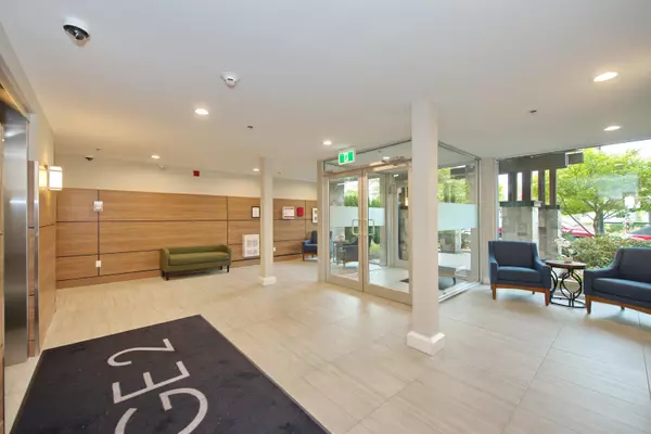 Maple Ridge, BC V2X 3Y8,22562 121 AVE #203