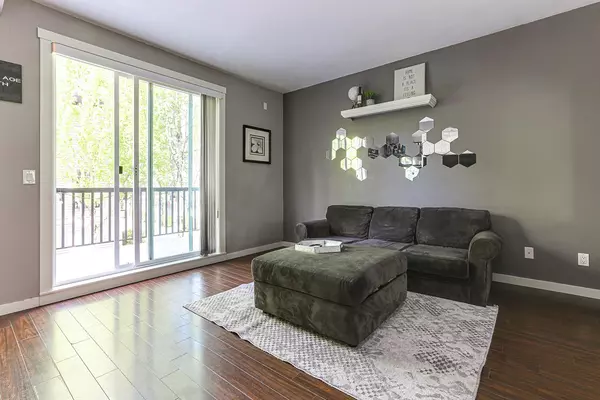 Surrey, BC V4A 1A5,18983 72a AVE #38