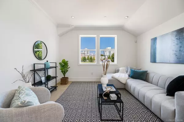 Vancouver, BC V5N 2W6,1421 E 27th AVE