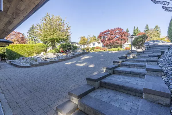 Delta, BC V4C 4E6,7683 Garfield DR