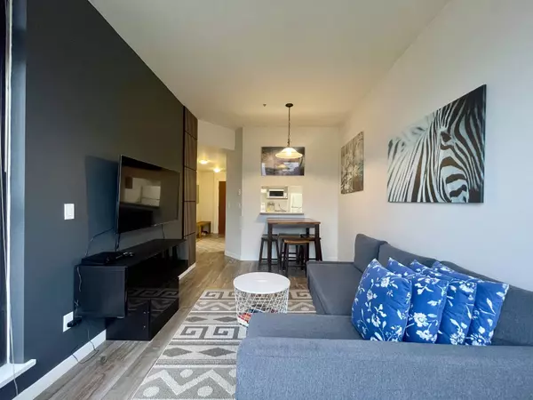 Vancouver, BC V6Z 1P5,1010 Howe ST #505