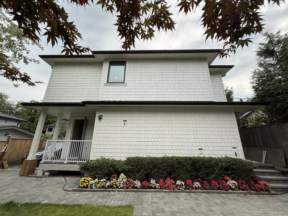 Vancouver, BC V6S 1P8,3522 W 27th AVE #Laneway