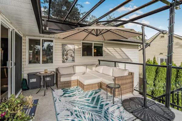 Maple Ridge, BC V2X 2A4,21180 River RD