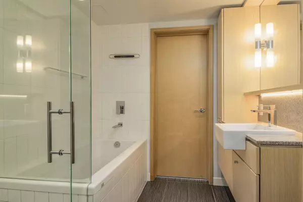 Surrey, BC V3T 0K2,13495 Central AVE #2004