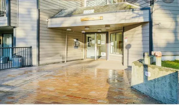 Surrey, BC V3R 8A3,10560 154 ST #201