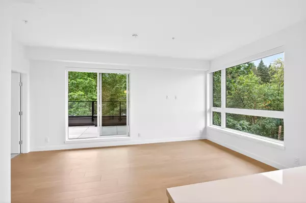 Port Moody, BC V3H 0N7,150 James RD #609