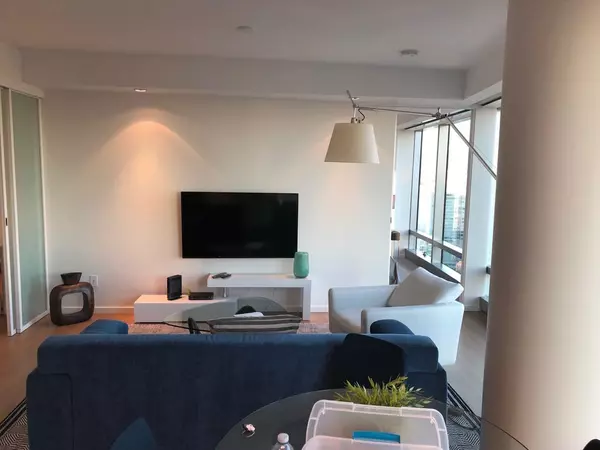 Vancouver, BC V6E 4E6,1151 West Georgia Street #5001