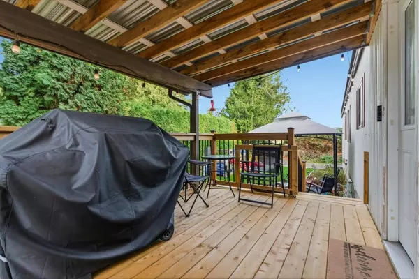 Chilliwack, BC V2R 5Y4,44565 Monte Vista DR #28