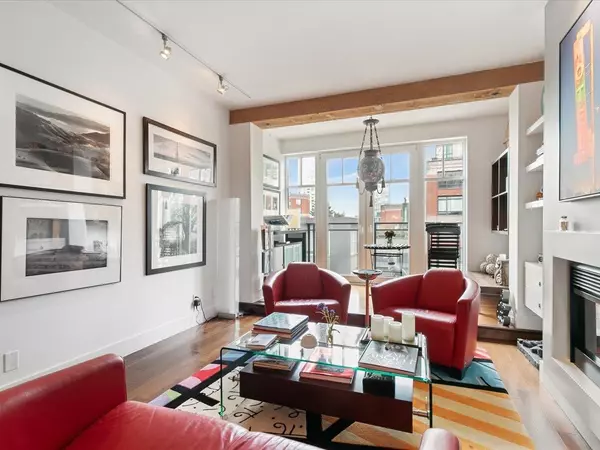 Vancouver, BC V6B 1E2,1275 Hamilton ST #301