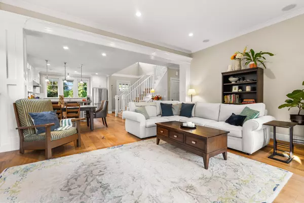 Delta, BC V4M 2A6,4896 12 AVE