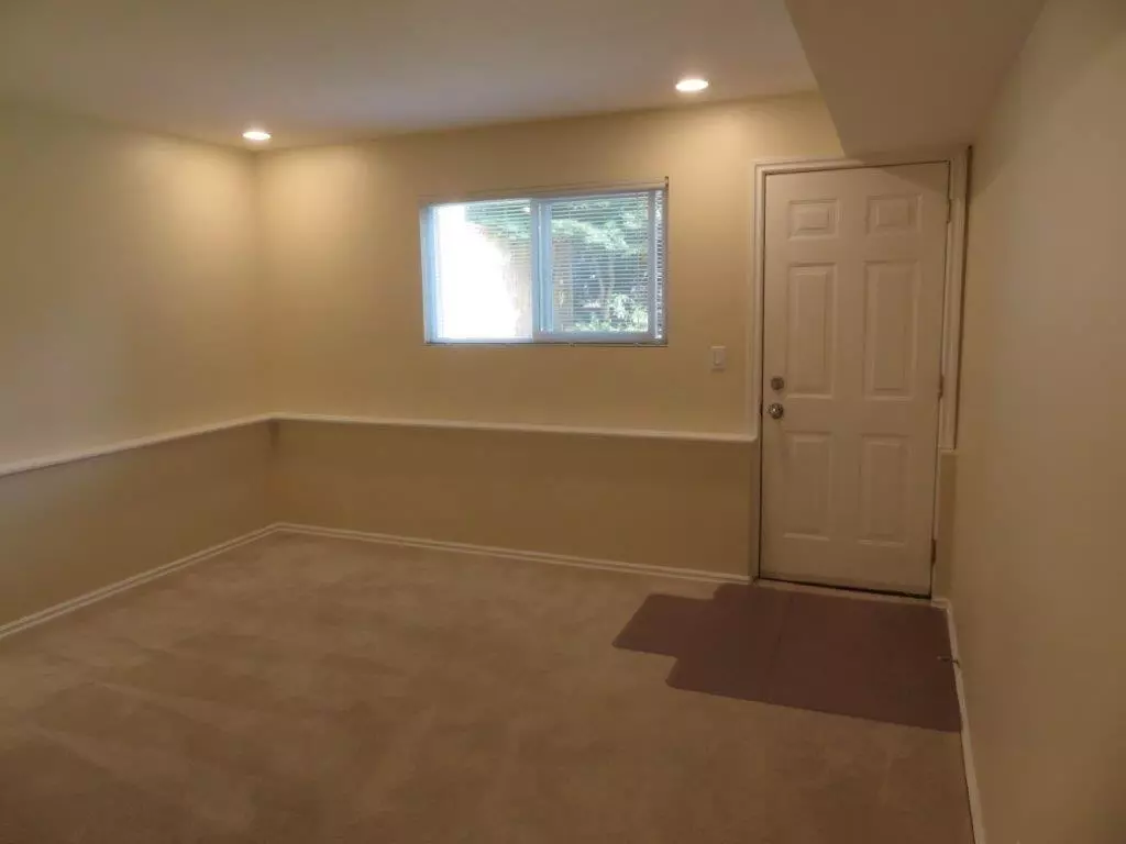 Coquitlam, BC V3B 5C5,3111 Dunkirk AVE