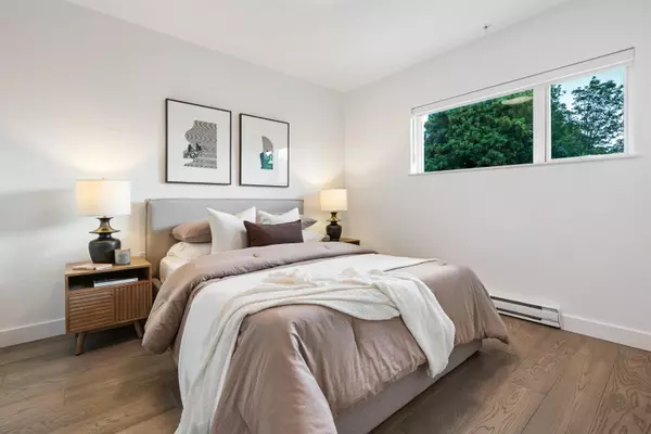 Vancouver, BC V6B 3A4,3590 W 39th AVE #205