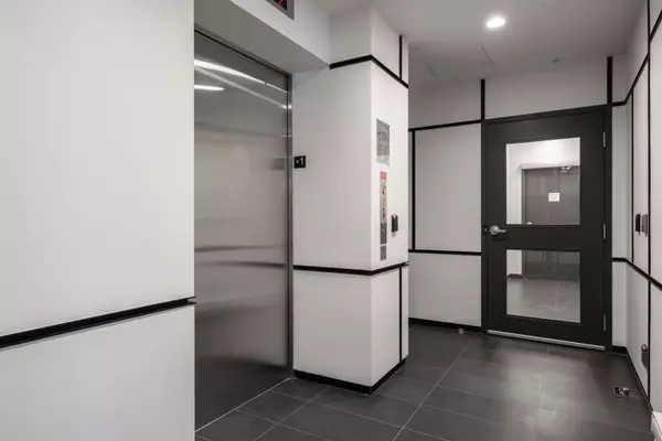 3590 W 39th AVE #309 Vancouver, BC V6B 3A4