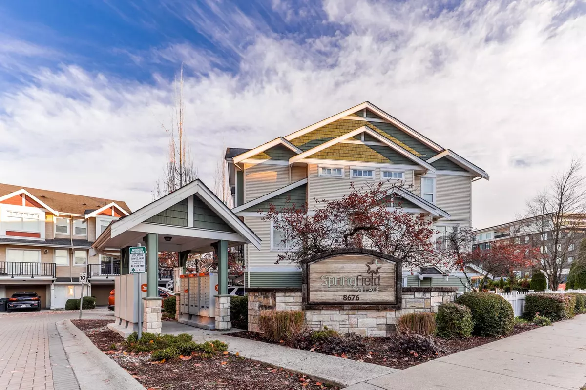 Surrey, BC V4N 5W3,8676 158 ST #42