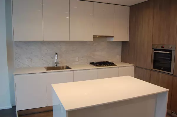 Burnaby, BC V5C 0M3,4650 Brentwood BLVD #4303