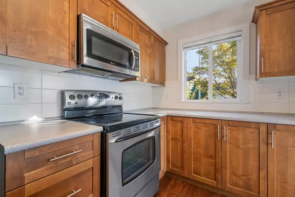 Chilliwack, BC V2P 0B8,9422 Victor ST #106