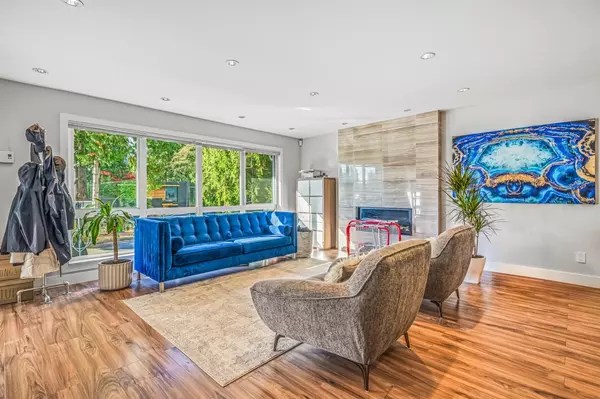 North Vancouver, BC V7R 4E1,3630 Bluebonnet RD