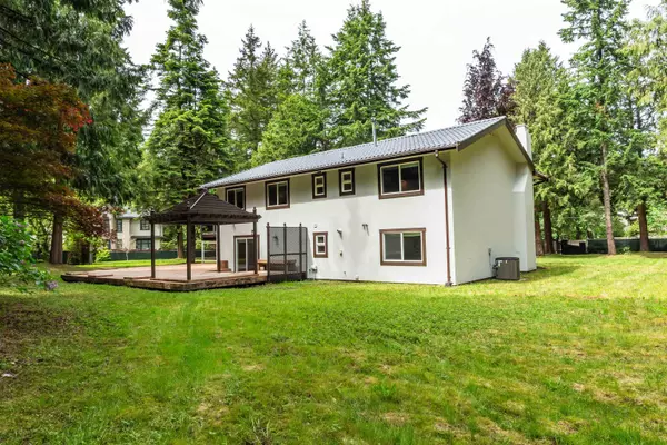 Surrey, BC V4P 1L4,14092 Crescent RD