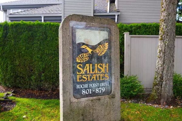 North Vancouver, BC V7H 2W4,829 Roche Point DR