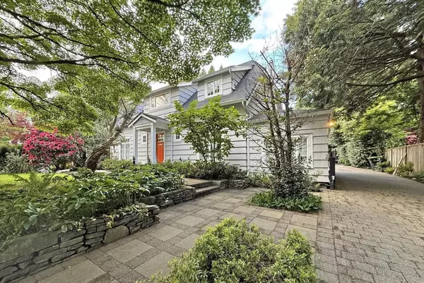 Vancouver, BC V6N 3J4,3161 W 43rd AVE