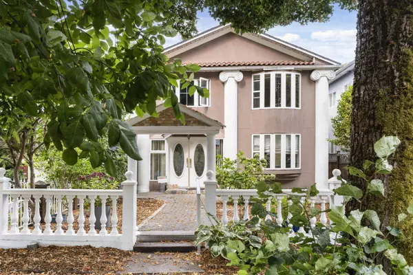 5263 Wales ST, Vancouver, BC V5R 3M7