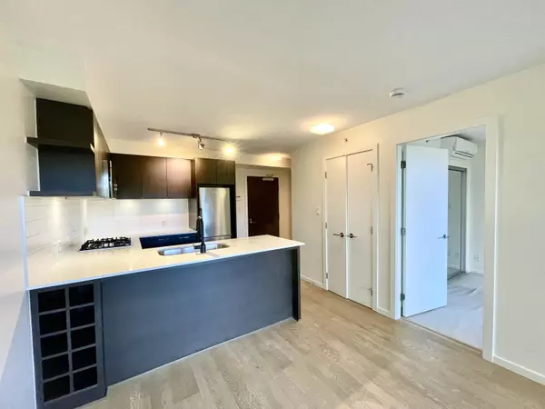 Richmond, BC V6X 0M7,7733 Firbridge WAY #707