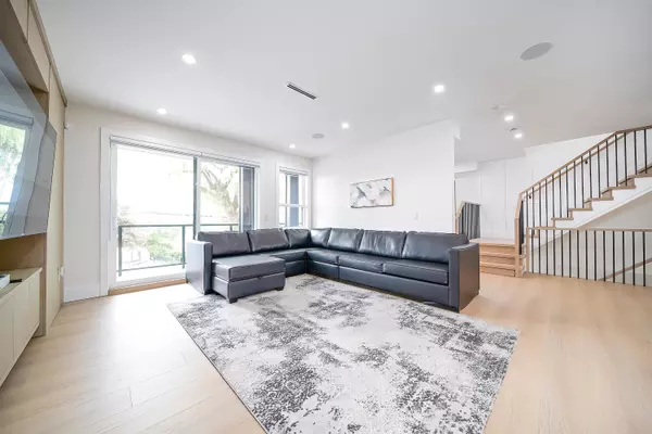 7820 Stanley ST Burnaby, BC V5E 1V8