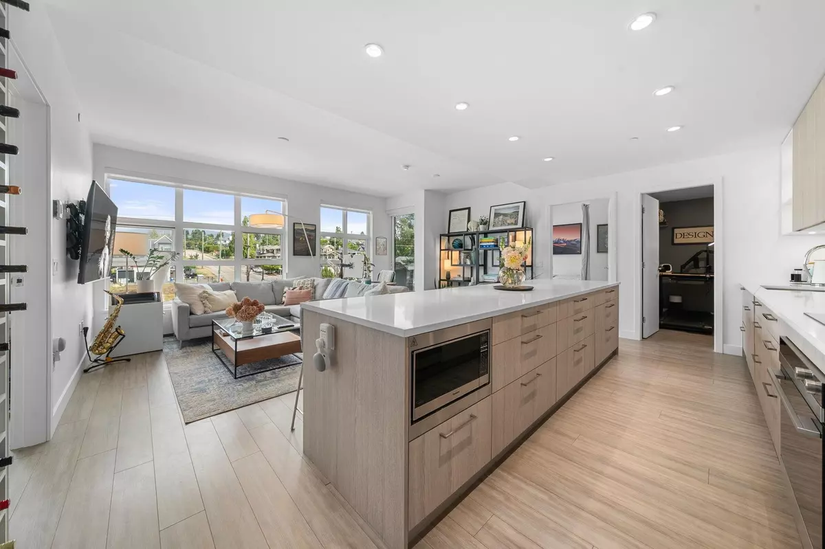 North Vancouver, BC V7L 1G8,747 E 3rd ST #413