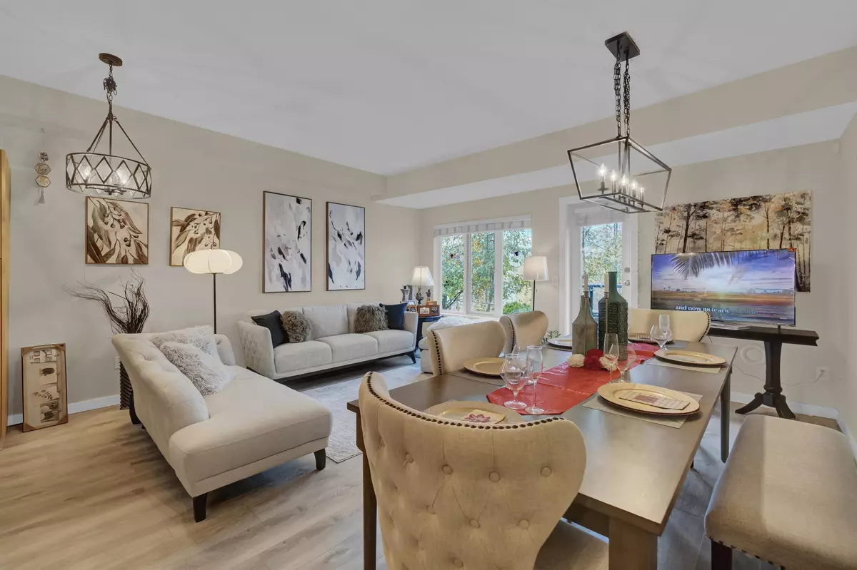 Port Moody, BC V3H 0B2,160 Shoreline CIR #111