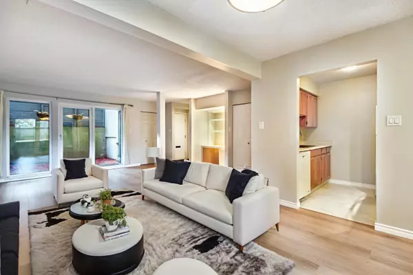 1365 W 8th AVE, Vancouver, BC V6H 3W4