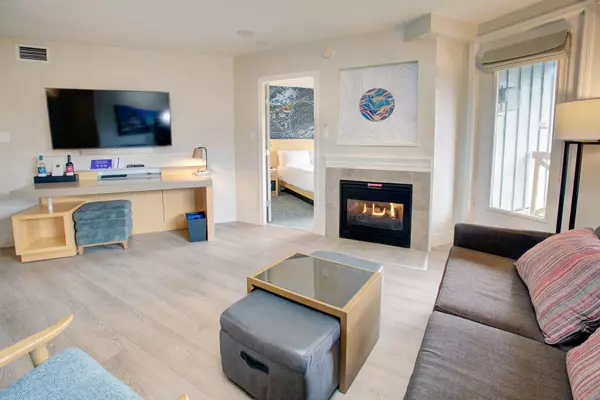 Whistler, BC V8E 1A9,4308 Main ST #2424