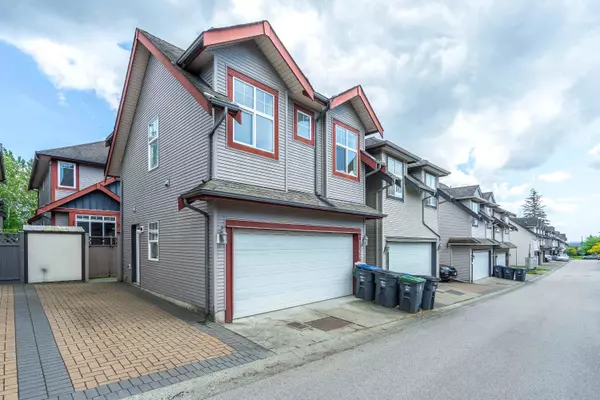 Surrey, BC V4N 0C3,6668 195 ST