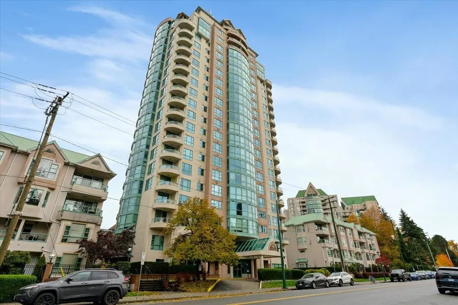 3071 Glen DR #506, Coquitlam, BC V3B 2P8