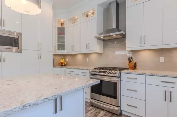 10556 Mcveety ST Maple Ridge, BC V2W 0K3