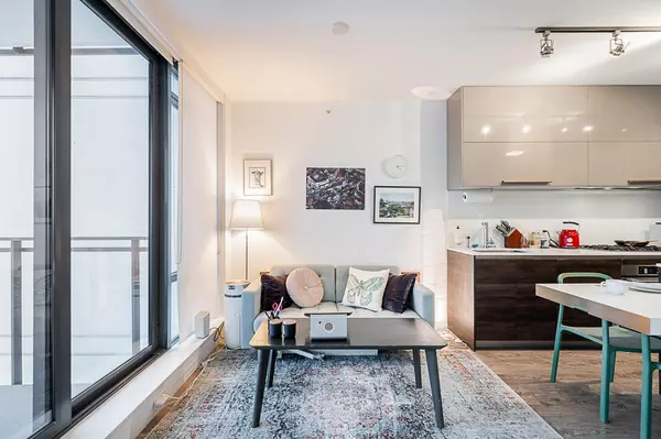 2378 Alpha AVE #1507 Burnaby, BC V5C 0K2