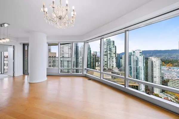 1151 W Georgia ST #2705, Vancouver, BC V6E 0B3