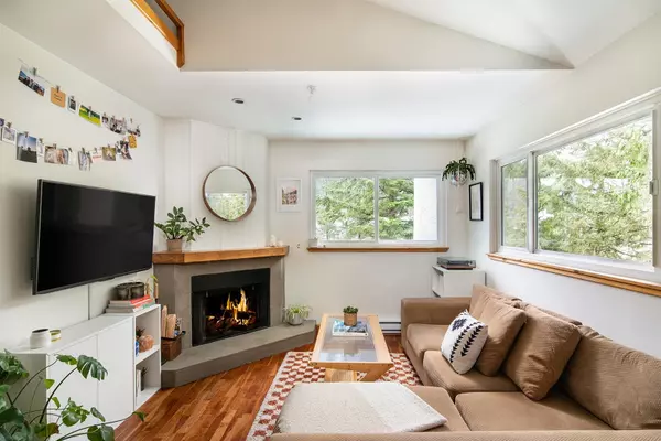 2101 Castle DR #404, Whistler, BC V8E 0A6