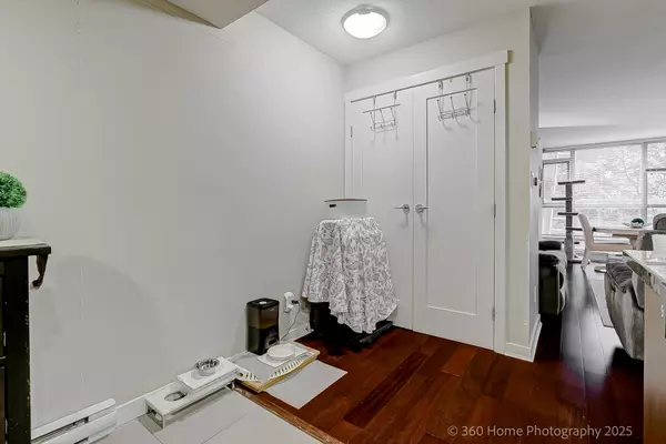 Richmond, BC V6Y 0A9,9373 Hemlock DR #128