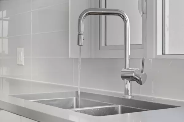 2388 Madison AVE #3801 Burnaby, BC V5C 0K8