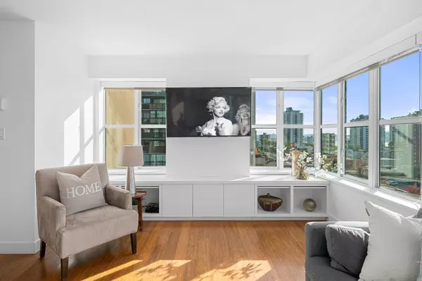 North Vancouver, BC V7L 3G2,1555 Eastern AVE #804