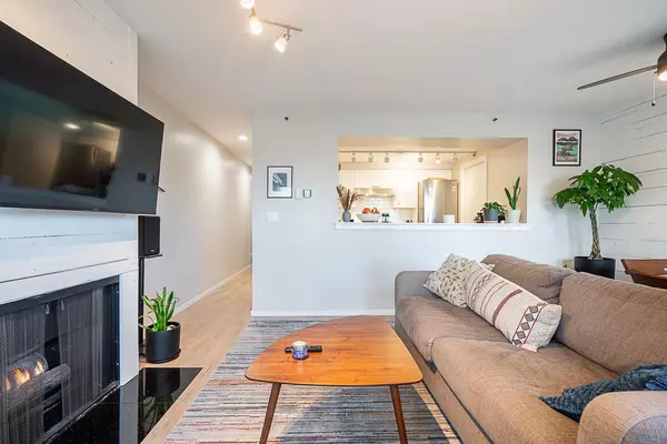 Vancouver, BC V5Z 1C4,973 W 7th AVE #2