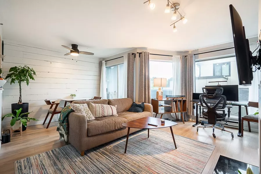 973 W 7th AVE #2, Vancouver, BC V5Z 1C4