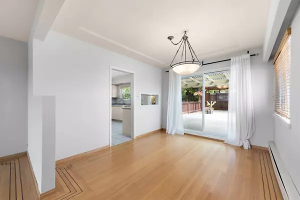 7988 Edson AVE Burnaby, BC V5J 3W7