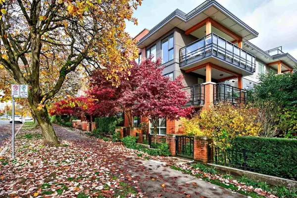 Vancouver, BC V5X 2Y7,7928 Yukon ST #205