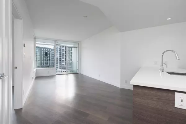 Vancouver, BC V5S 0E2,3557 Sawmill CRES #912